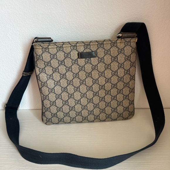 Gucci Messenger Bag - Picture 1 of 14